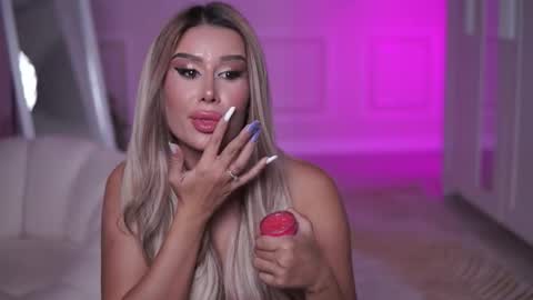 Eva online show from 11.18.25