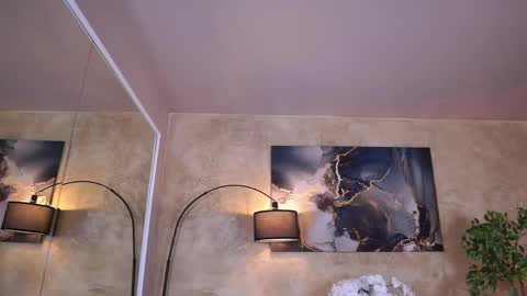 Eva online show from 03.31.26