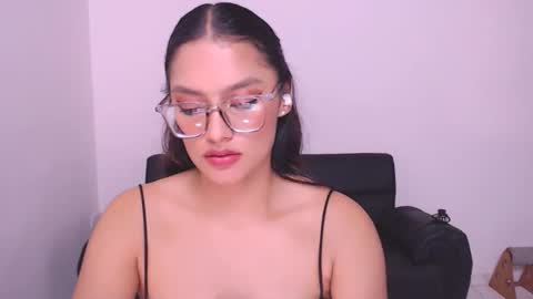 Snapshot of eve_rox18 chatting on 12.02.24 Eve Rox18 online show from 12.02.24