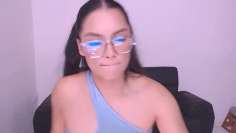 Snapshot of eve_rox18 chatting on 12.29.24 Eve Rox18 online show from 12.29.24