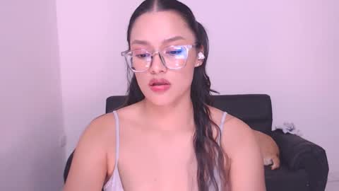 Snapshot of eve_rox18 chatting on 01.31.25 Eve Rox18 online show from 01.31.25