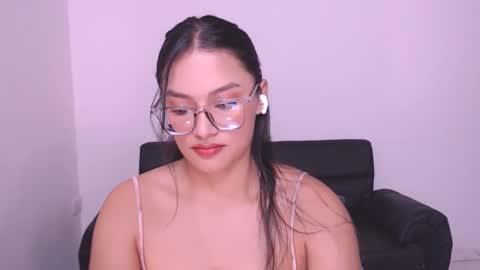 Snapshot of eve_rox18 chatting on 02.02.25 Eve Rox18 online show from 02.02.25