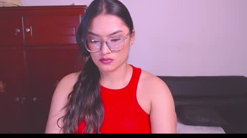 Snapshot of eve_rox18 chatting on 09.10.25 Eve Rox18 online show from 09.10.25