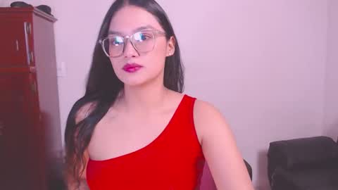 Snapshot of eve_rox18 chatting on 10.22.25 Eve Rox18 online show from 10.22.25