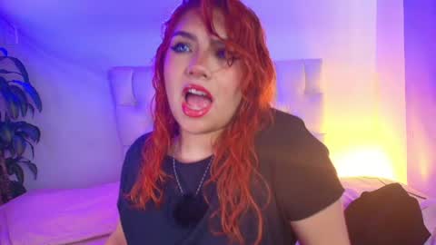 Snapshot of eve_soler chatting on 04.22.26 Martina Soler online show from 04.22.26