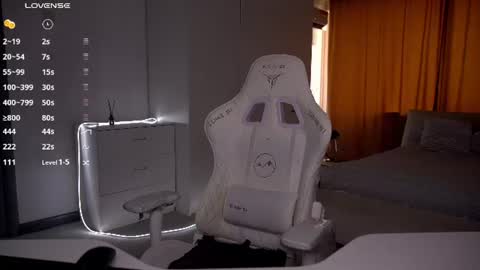 Snapshot of evelina_fox chatting on 07.14.26 Evelina online show from 07.14.26