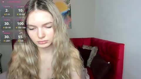 Snapshot of evelineamore chatting on 06.14.26 Eveline online show from 06.14.26