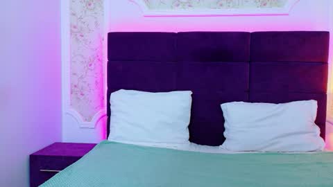 EvelinHill online show from 02.11.26