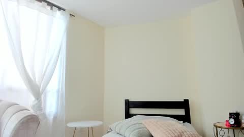 Snapshot of evelyn_coelloo chatting on 02.25.25 Eve online show from 02.25.25