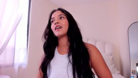 Snapshot of evelyn_coelloo chatting on 09.11.25 Eve online show from 09.11.25