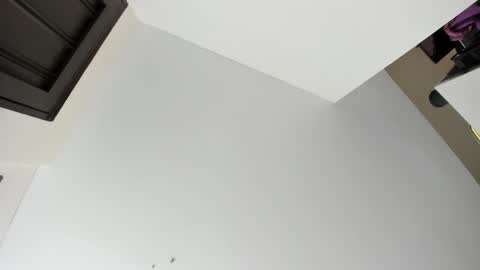 Snapshot of evelyn_coelloo chatting on 10.28.25 Eve online show from 10.28.25