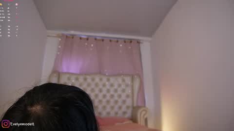 evelyn evelyn online show from 07.18.26