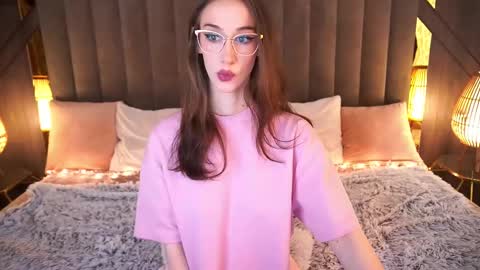 evelyn rush1 online show from 02.24.25