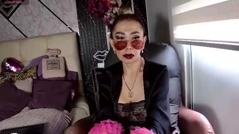EvelynaGrey online show from 07.28.26