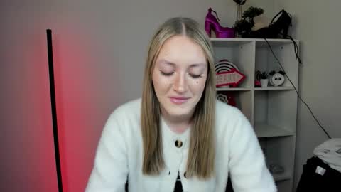 evelynblond online show from 03.20.26