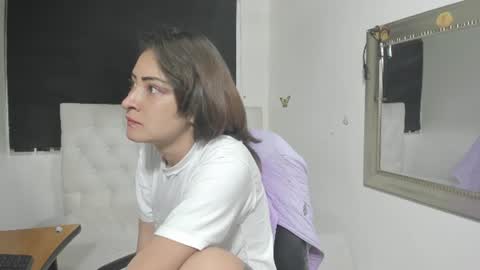 Evelyne online show from 06.13.26