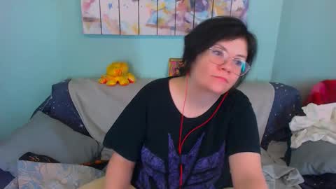 Everly online show from 02.15.26