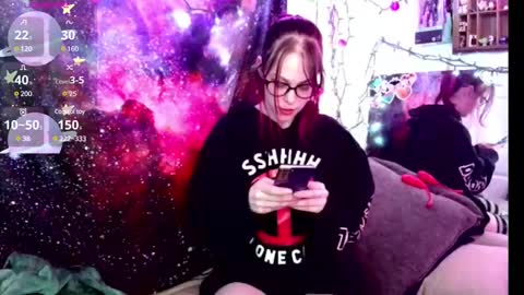 Evie online show from 01.16.25