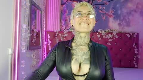 everlyn_sexx online show from 04.17.26