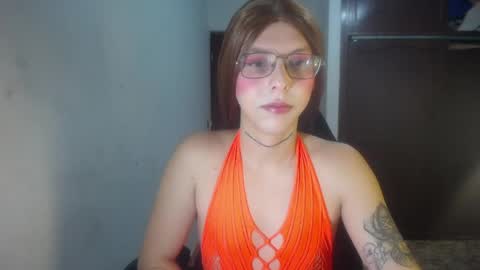Snapshot of evi_kitty chatting on 05.19.26 Evi online show from 05.19.26