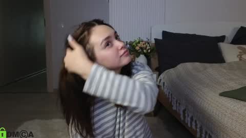 evi_woow online show from 01.29.25