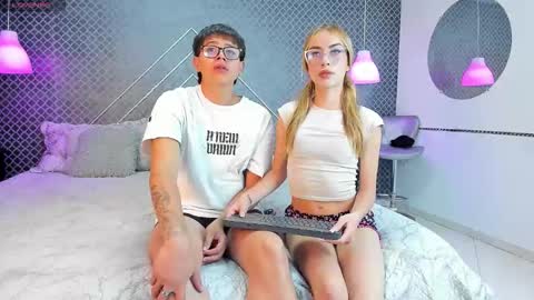 Evie  Denm online show from 02.04.26