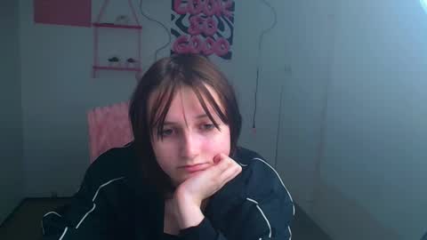 Evie online show from 03.06.26