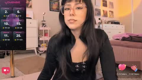 Evie Luna online show from 03.03.25