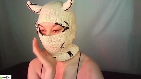 Renesme White Im here from Monday to Friday online show from 05.07.26