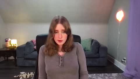 Evie3 online show from 01.04.25