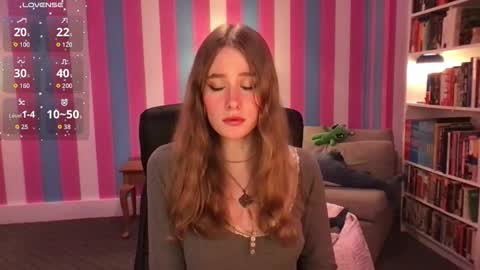 Evie3 online show from 12.03.25