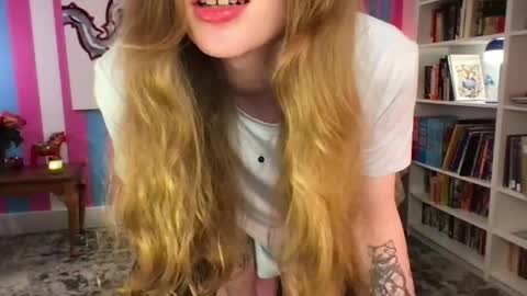 Snapshot of eviecam chatting on 04.07.26 Evie3 online show from 04.07.26