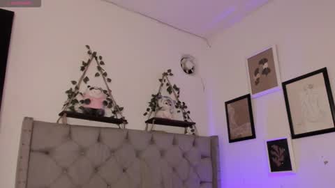 Ivi Alejandra  online show from 01.16.26