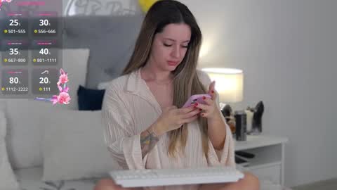 Evie online show from 12.20.24