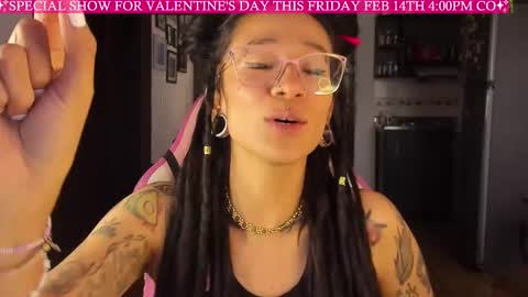 Snapshot of evil_miss_palpatin chatting on 02.11.25 Lucia Ilich.... IG miss palpatine NEXT SHOW 200724 online show from 02.11.25