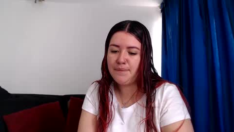 Snapshot of evilheart_69 chatting on 09.22.25 evilheart_69 online show from 09.22.25