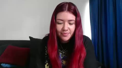 Snapshot of evilheart_69 chatting on 10.17.25 evilheart_69 online show from 10.17.25