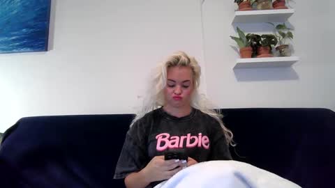Badblondebunny online show from 01.02.25