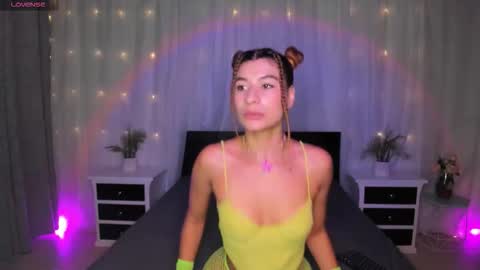 Evolet online show from 12.02.25