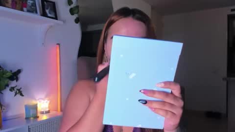 Snapshot of evy_orange1 chatting on 03.03.26 EVY online show from 03.03.26