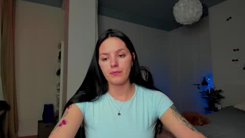 ewelynscott online show from 01.31.26