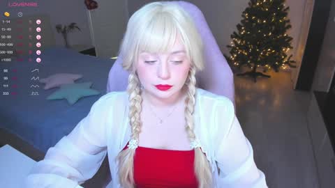 Snapshot of exhoneyangel chatting on 12.30.24 Amy online show from 12.30.24