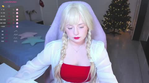 Snapshot of exhoneyangel chatting on 12.30.24 Amy online show from 12.30.24