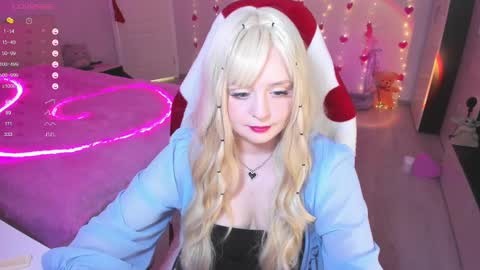 Snapshot of exhoneyangel chatting on 02.21.25 Amy online show from 02.21.25