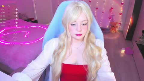 Snapshot of exhoneyangel chatting on 03.06.25 Amy online show from 03.06.25