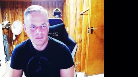 Snapshot of exibe1219 chatting on 12.20.24 exibe1219 online show from 12.20.24