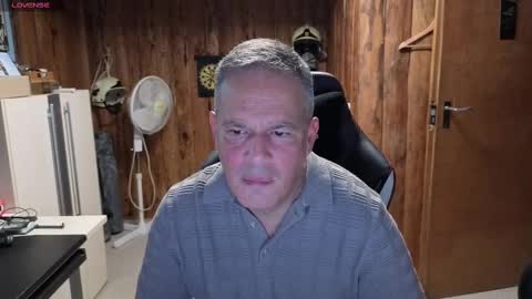 Snapshot of exibe1219 chatting on 12.23.24 exibe1219 online show from 12.23.24