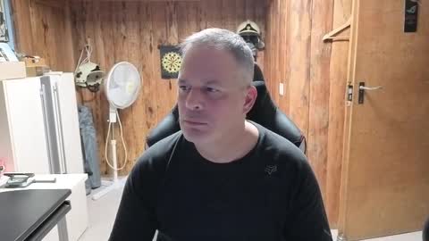 Snapshot of exibe1219 chatting on 12.25.24 exibe1219 online show from 12.25.24