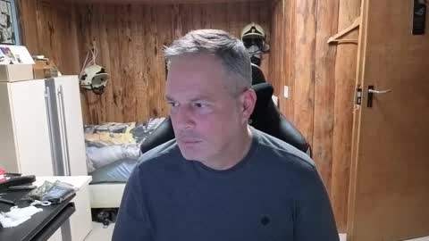 Snapshot of exibe1219 chatting on 01.08.25 exibe1219 online show from 01.08.25