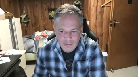 Snapshot of exibe1219 chatting on 10.20.25 exibe1219 online show from 10.20.25